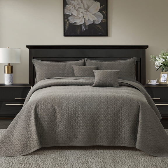 Blythease Oversized King Bedspread 128x120 Extra Wide, Modern & Contemporary Look, Lightweight Bedding Cover, Reversible, 5 Piece, 100% Microfiber, Brown