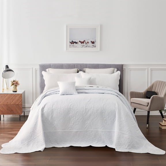 Blythease Oversized King Bedspread 138x122 Extra Wide, Ultrasonic Lightweight Bedding Cover, Paisley Pattern, Reversible, 5 Piece, 100% Microfiber, California/Alaskan King, Pure White