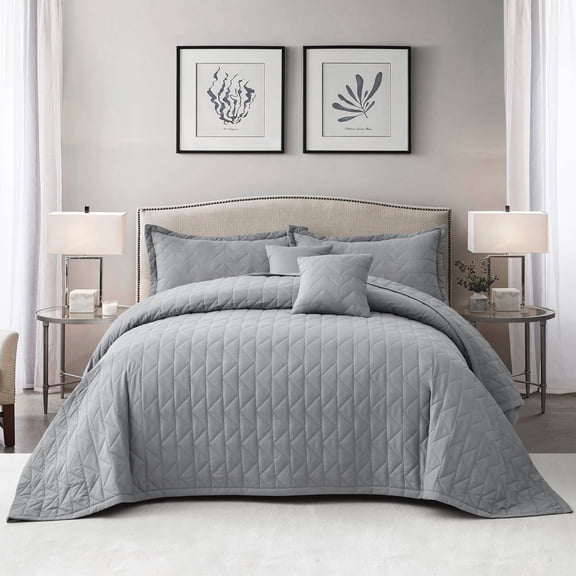 Blythease Oversized Queen Bedspread, Modern & Contemporary Look, Lightweight Bedding Cover, Reversible, 5 Piece Set, Queen, Grey