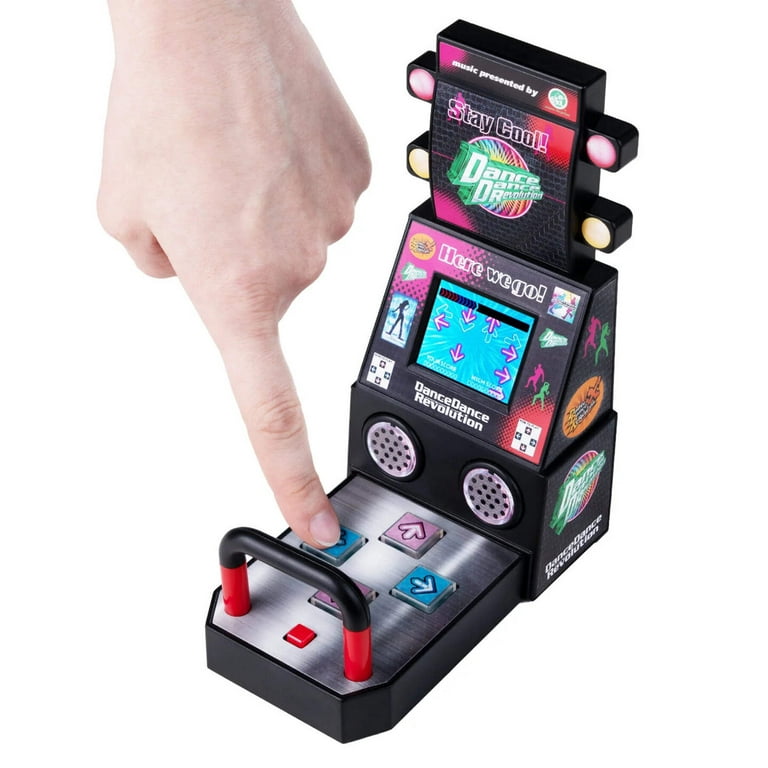World's Smallest Dance Dance Revolution: Miniature Arcade Game