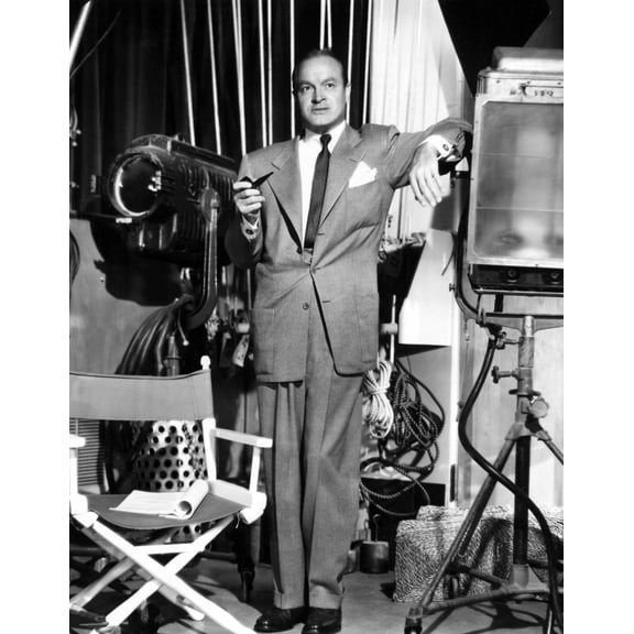 Bob Hope 1953 Photo Print (8 x 10)