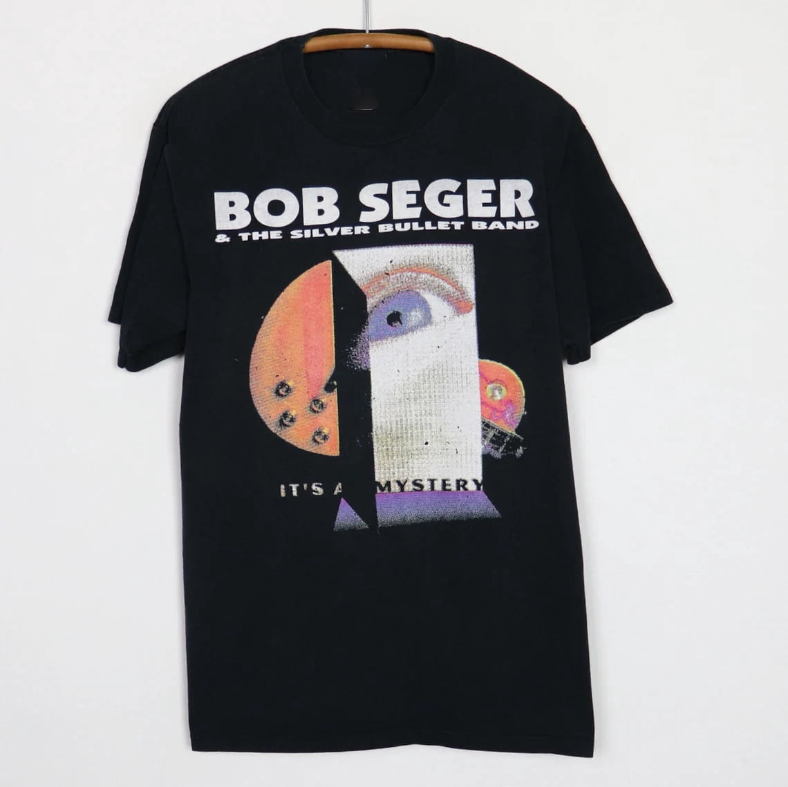 Bob Seger The Silver Bullet 1996 T Shirt Short Sleeve Black Men S To bob-seger-the-silver-bullet-1996-t-shirt-short-sleeve-black-men-s-to
