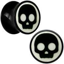 Body Candy 0g 2PC Black Acrylic Glow in the Dark Simple Skull Saddle Plugs Double Flare Plug Ear Plug Gauges 8mm