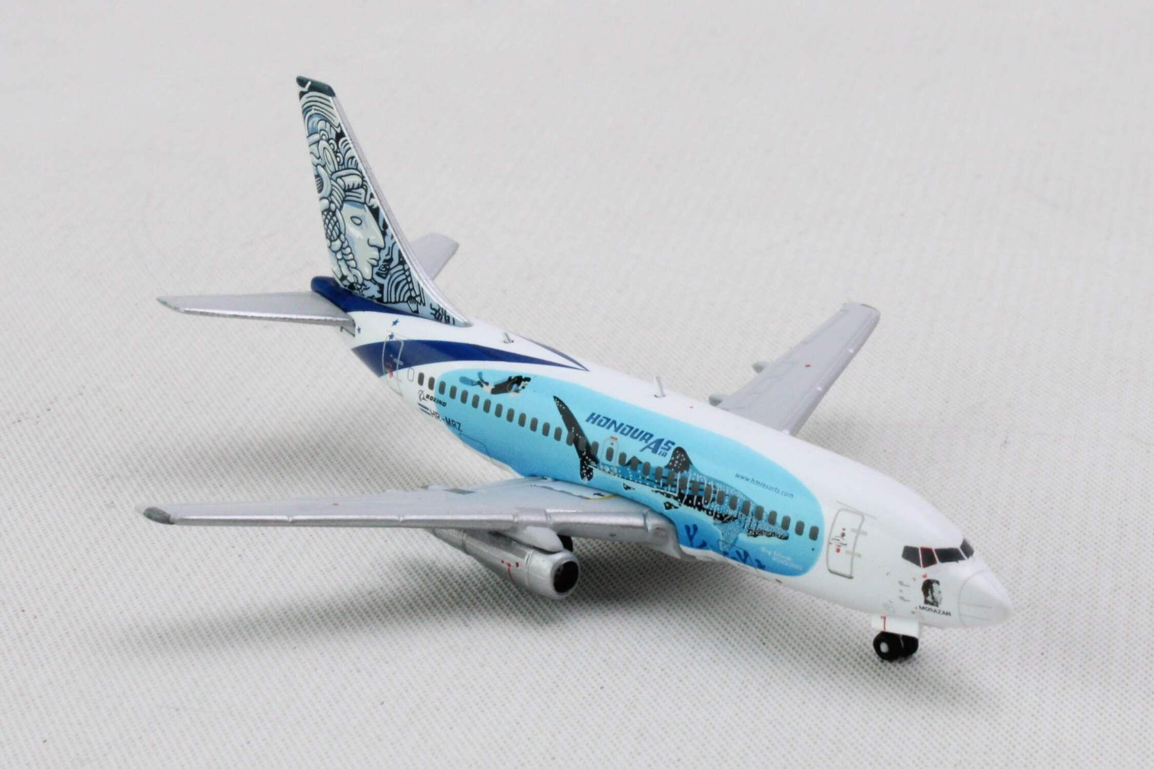 Boeing 737-200 Commercial Aircraft "Aviatsa Honduras" (HR-MRZ) White w/Blue Graphics 1/400 Diecast Model Airplane by GeminiJets
