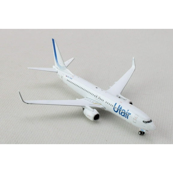 Boeing 737-800 Commercial Aircraft "Utair" White with Blue Tail Stripes 1/400 Diecast Model Airplane by GeminiJets
