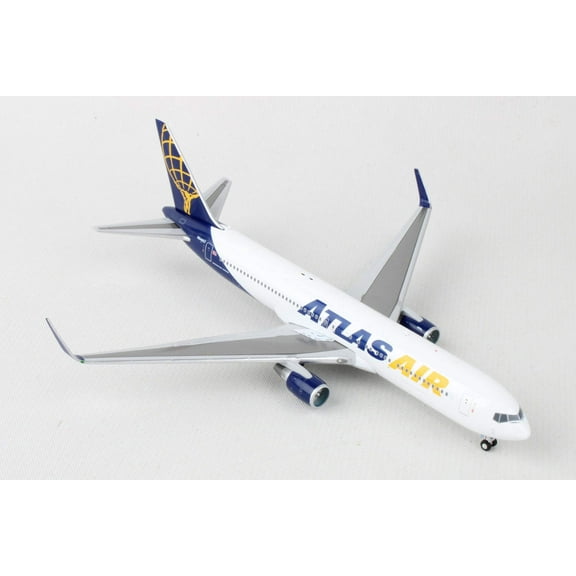 Boeing 767-300ER Commercial Aircraft "Atlas Air" White and Blue 1/400 Diecast Model Airplane by GeminiJets