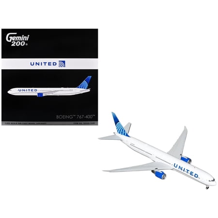 Boeing 767-400 Commercial Aircraft "United Airlines" White with Blue Tail Graphics 1/200 Diecast Model Airplane by GeminiJets