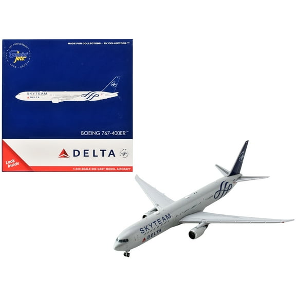 Boeing 767-400ER Commercial Aircraft "Delta Air Lines Skyteam" (N844MH) Gray Metallic with Blue Tail 1/400 Diecast Model Airplane by GeminiJets