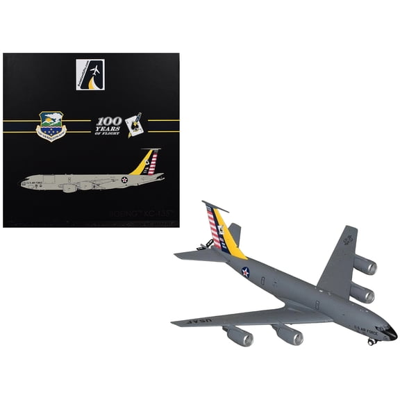 Boeing KC-135 Stratotanker Tanker "Washington Air National Guard" US Air Force 1/200 Diecast Model Airplane by GeminiJets