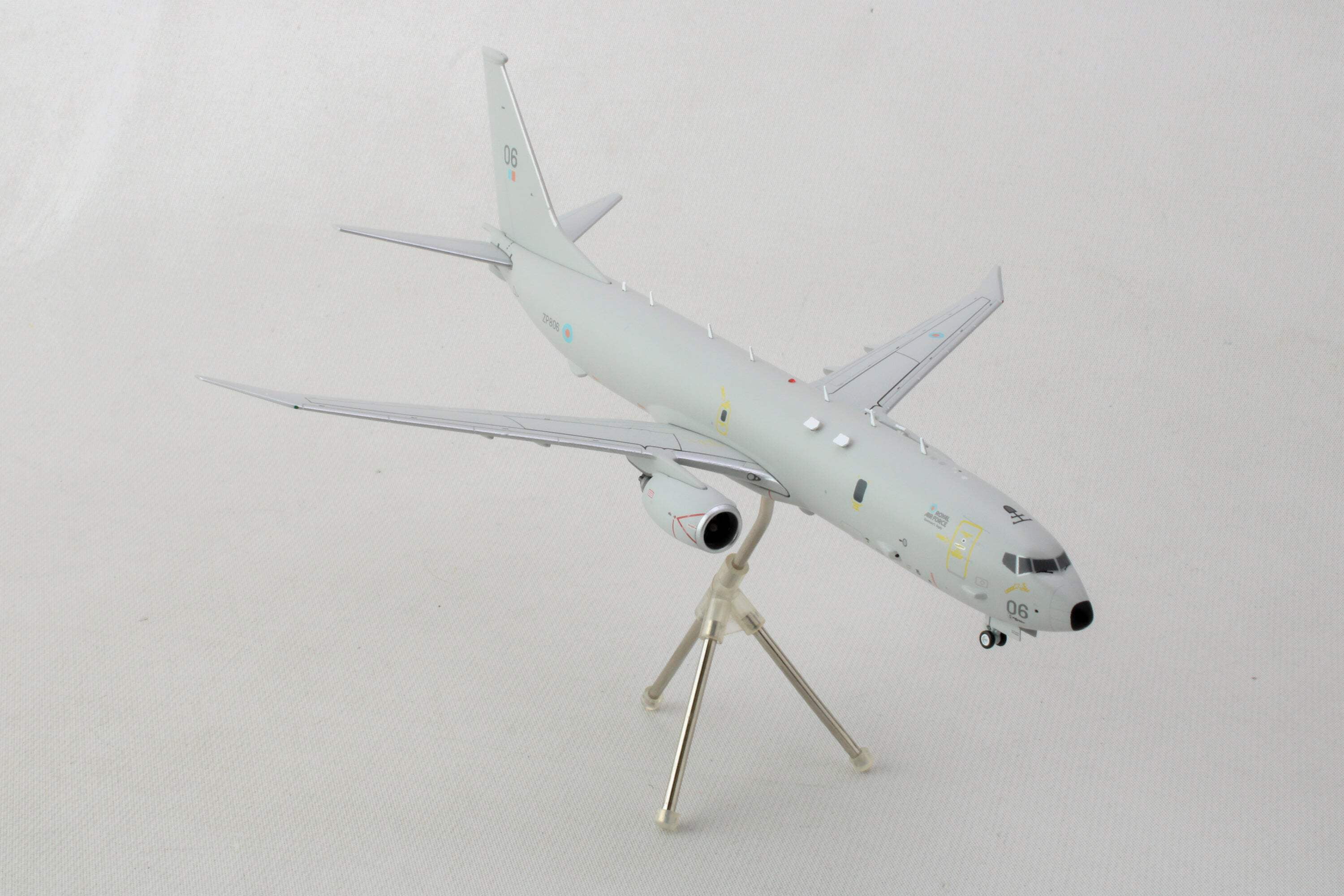 Amazon.com: GeminiJets Boeing P-8 Poseidon Patrol Aircraft