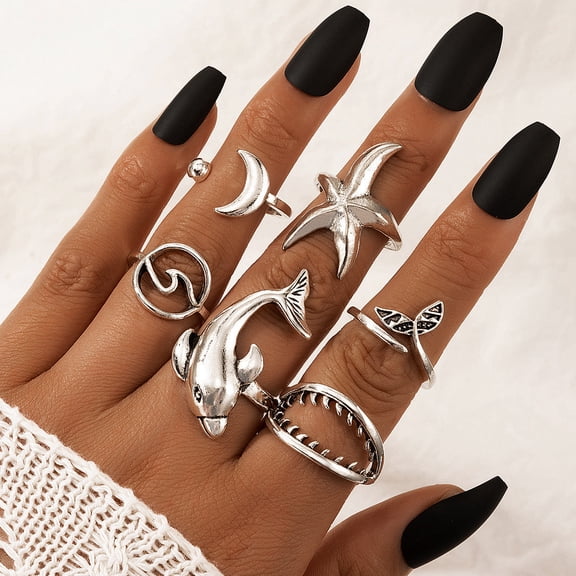 Bohemian Retro Geometric Ring Set: Trendy Unisex Alloy Rings with Ethnic, Metal, and Geometric Elements for a Fashionable Look