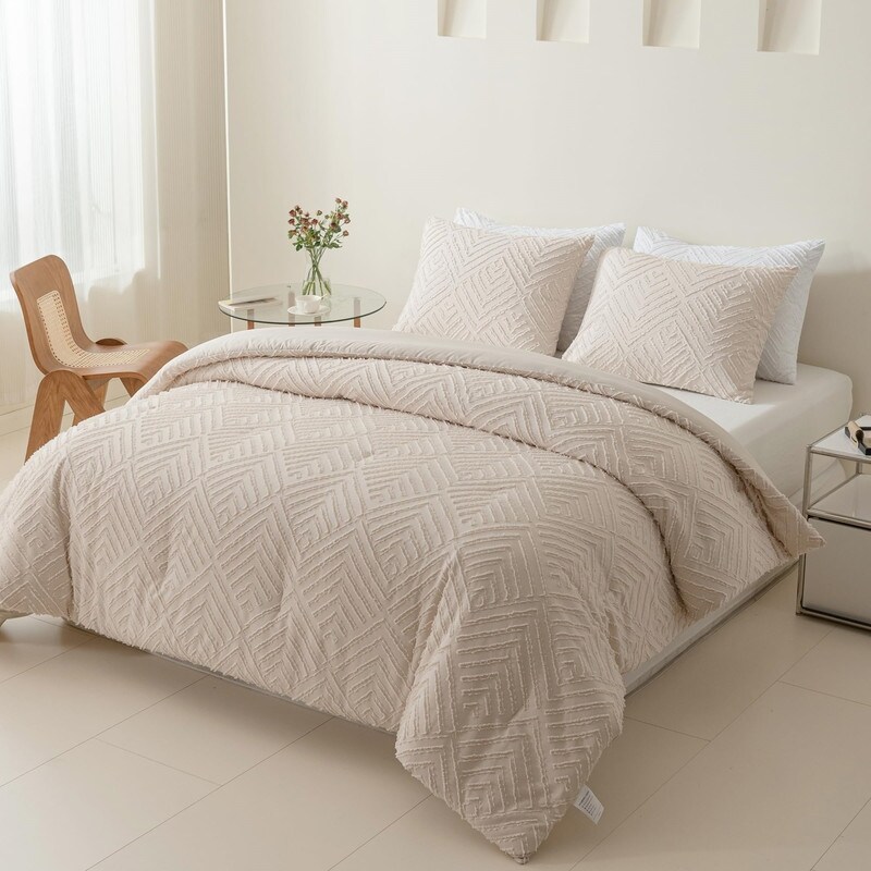 Boho Bedding Comforter Extra Fluffy with Tufted Design Cream Queen