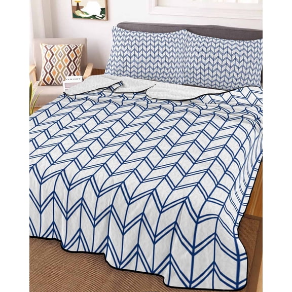 Boho Blue King Size Down Alternative Comforter, Lightweight Comforter Quilt Bedding Set with Pillow Shams White Chevron Stripes Abstract Geometric All Seasons Bed Comforter Duvet Insert 96"x106"