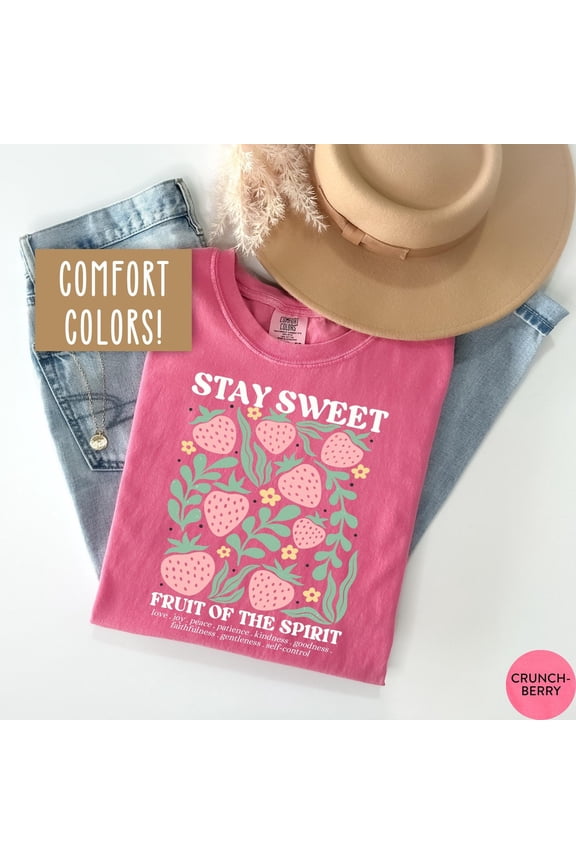 Boho Christian Strawberry Shirt Fruits of the Spirit Bible Verse Shirt Retro Jesus Apparel Cottagecore Top Floral Graphic Tee