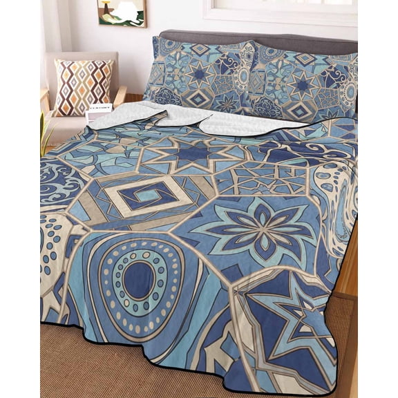 Boho Geometric King Size Down Alternative Comforter, Lightweight Comforter Quilt Bedding Set with Pillow Shams Country Tribe Abstract Ethnic Aesthetic All Seasons Bed Comforter Duvet Insert 96"x106"