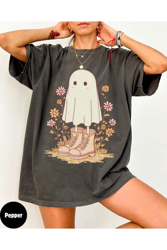 Boho Halloween Ghost Shirt, Vintage Spooky Season Graphic Tee, Fall Aesthetic Apparel, Comfort Colors Unisex Cotton T-Shirt, Size S-3XL