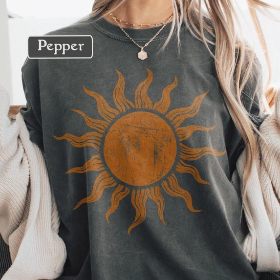 Boho Sun T-Shirt, Retro Sun Shirt, Celestial Graphic Tee, Vintage Astrology T-Shirt, Hippie Yoga Shirt, Festival Top