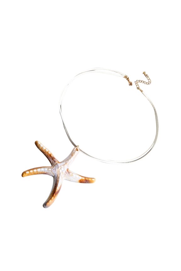 Bold Sea Star Charm Necklace Handmade Bohemian Jewelry Piece for Beach Parties Outdoor Activities and Daily Fashion
