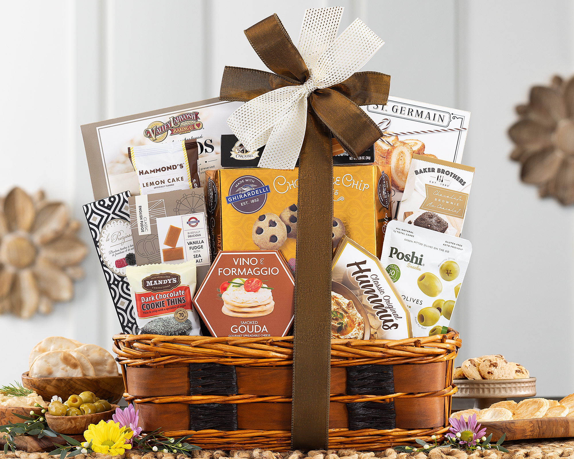 Fresh Edible Bon Appetit Gourmet Food Gift Basket For Birthday 