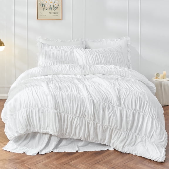 Bonlino Bedding Comforter Set Queen Bed - 3 Pieces Farmhouse Ruched Comforter Queen Size Bed Set Boho Shabby Chic Bedding for Bedroom, Fluffy Ruffle Comforter with 2 Pillow Shams (White, Queen)