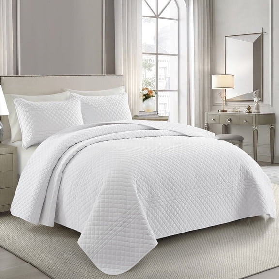 Bonlino Farmhouse Quilt King Set, Lightweight Boho Striped Bedspread with 2 Pillow Shams (White, King)