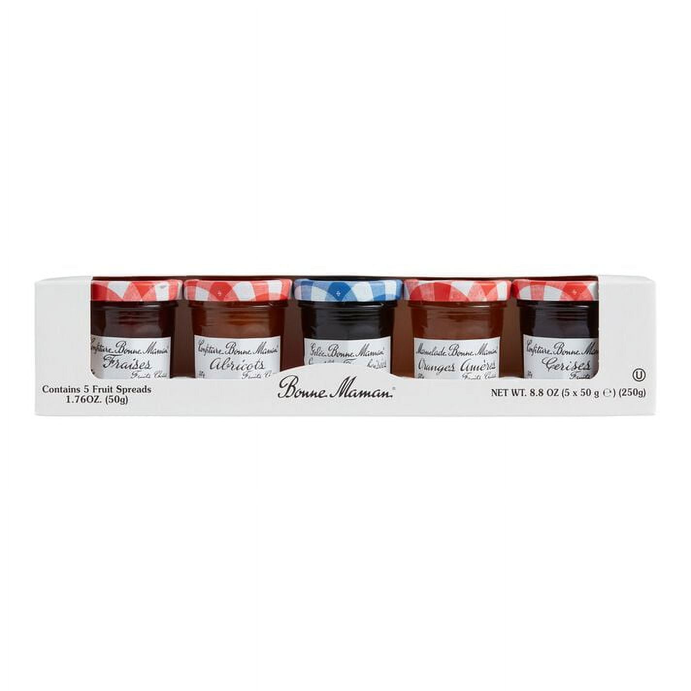 Confiture / French fruits jam Bonne Maman in a grocery store Stock Photo -  Alamy