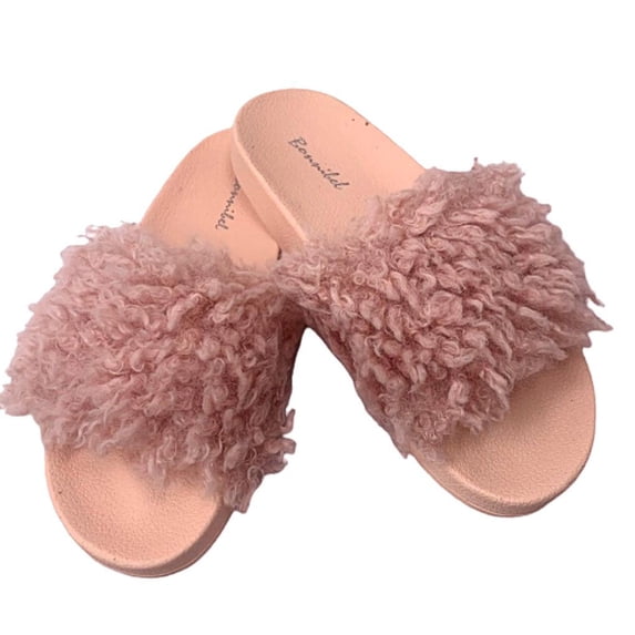 Bonnibel Fun-1 Women's Fluffy Non-Slip Cute Plush Slip-On Slippers Faux Fur Flats BLUSH 10