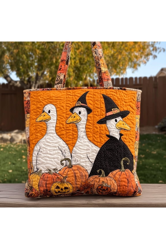 Boo Ghost Goose Quilted Tote Bag, Stylish Shoulder Bag for Shopping, Travel and Daily Essentials