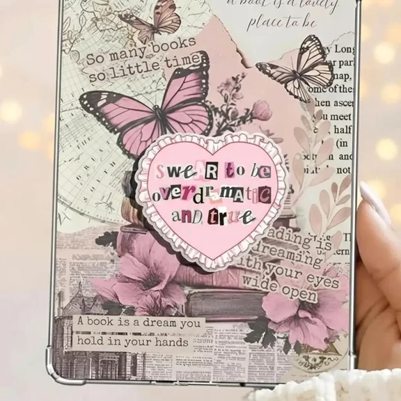 Bookish Coquette Heart Phone Holder, Swear to be Overdramatic Griptok, Romance Novel Inspired Phone Grip, Trendy Y2K Ransom Note Aesthetic Accessory, Cute Gift for BookTok and Readers