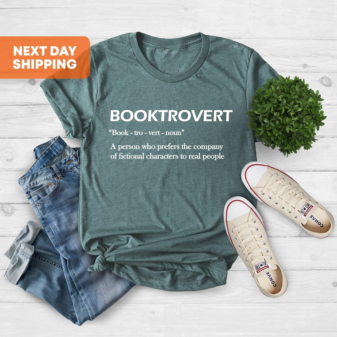 Waman Boo Booktrovert Definition Book Nerd Librarian Reading T-Shirt - Walmart.com