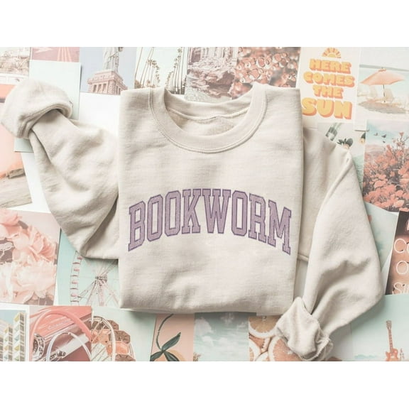 Bookworm sweatshirt, bookish sweatshirt, book club sweatshirt, Bookworm Sweater, book sweatshirt, book club gift, Book Lover, Book Crewneck