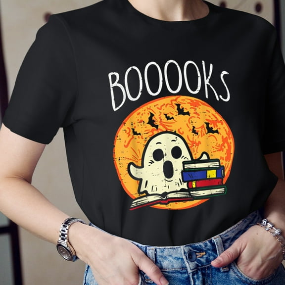 Booooks Ghost Reading Teacher T-Shirt, Funny Halloween Teacher Shirt, Spooky Season Classroom Tee, Fall Reading Shirt for Educators