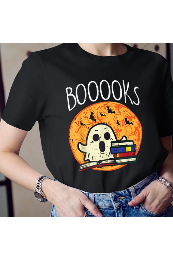 Booooks Ghost Reading Teacher T-Shirt, Funny Halloween Teacher Shirt, Spooky Season Classroom Tee, Fall Reading Shirt for Educators