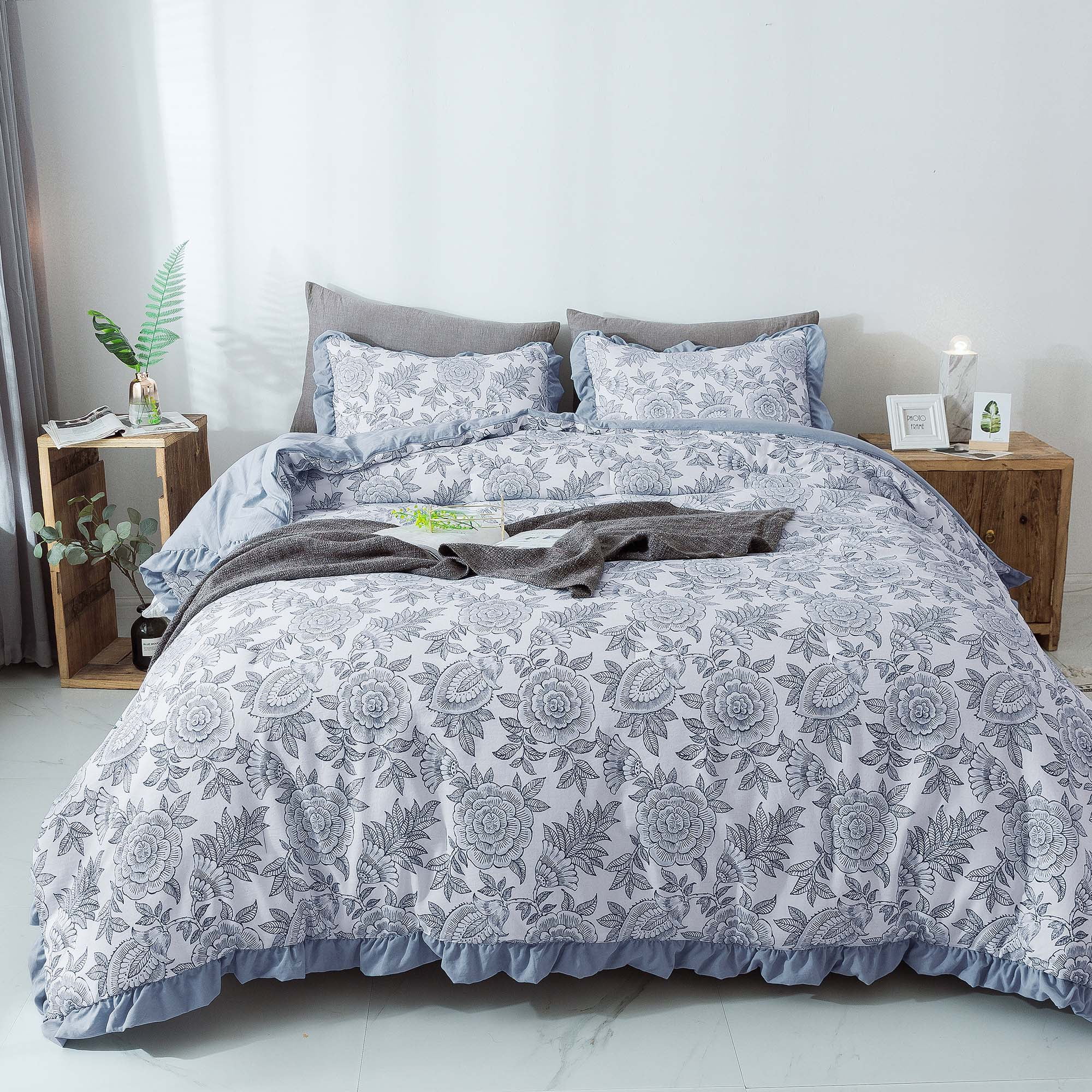 Border Trim Design Quilted Comforter Set - Walmart.com
