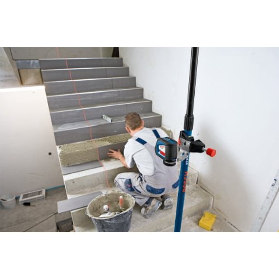 Bosch Telescoping Pole with 1/4-Inch by 20-Inch Laser Mount BP350