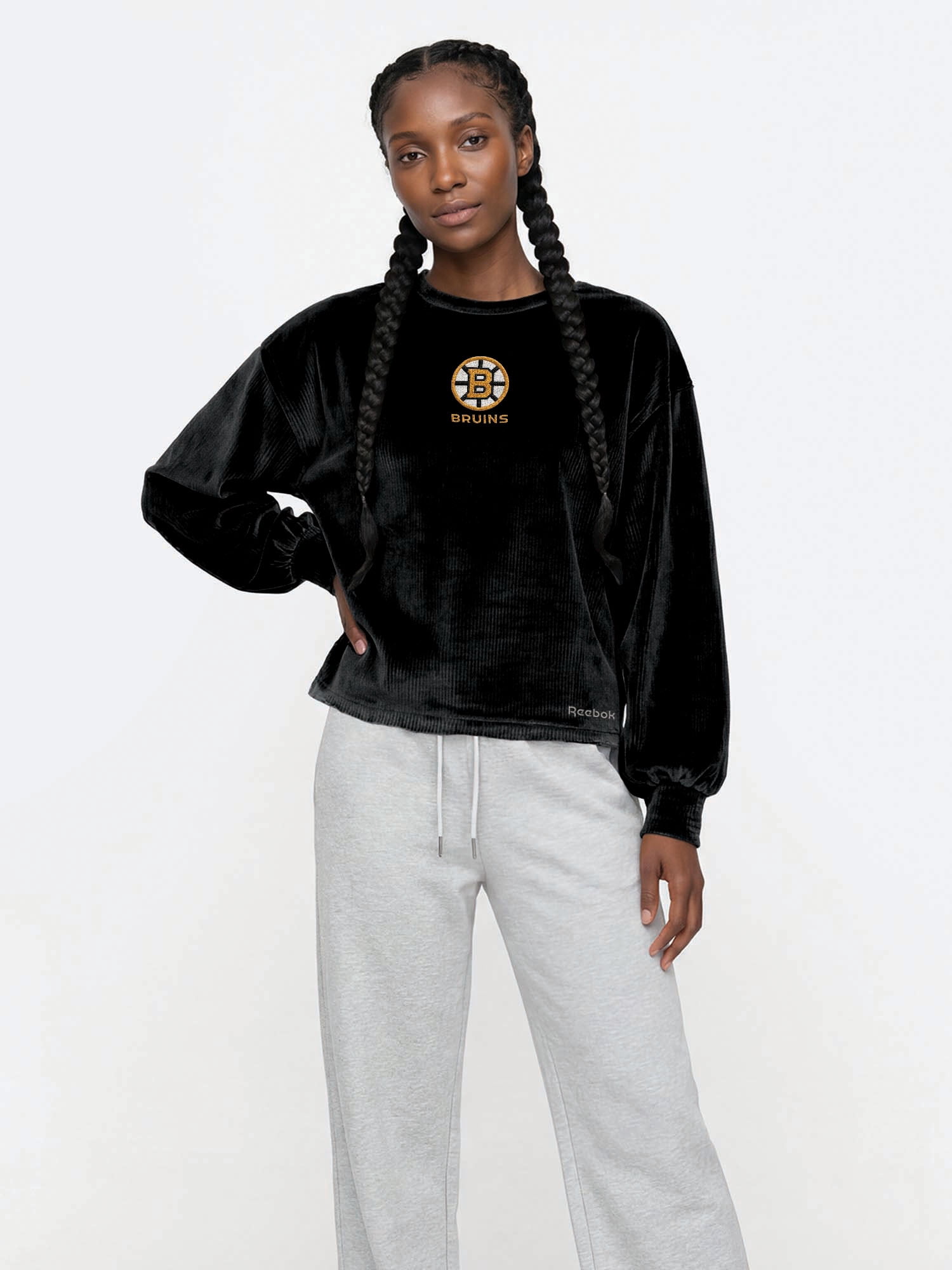 Boston Bruins Reebok Womens Crew Neck Pullover with Balloon Sleeves