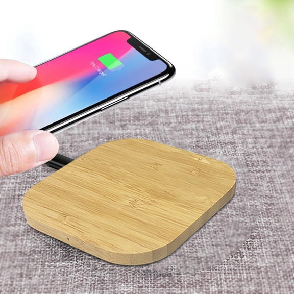 BotaniNest Experience Ultimate Convenience With Our 10W Wireless Charger Compatible With IPhone 8/15 Series Slip Base & Stylish Look!