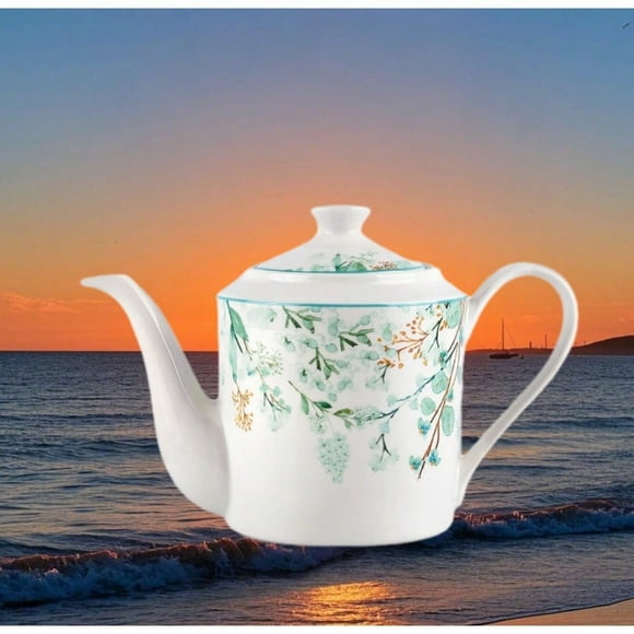 Botanical Garden Porcelain Teapot 1.2 quart bone China flower teapot, perfect for tea parties and home use, essential for tea parties, with floral patterns and smooth handles