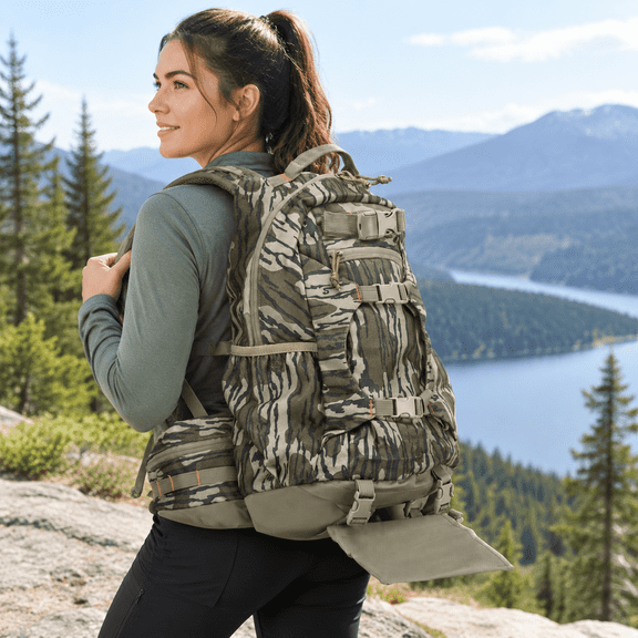 Bottomland Camo Pack Bag with 21L Storage and Hydration Compatibility