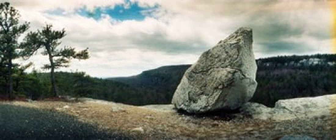 Boulder along the Gertrudes Nose Minnewaska State Park Catskill Mountains New York State USA Canvas Art - Panoramic Images (15 x 6)
