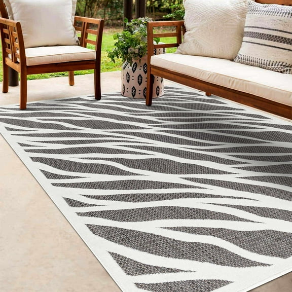 BoutiqueRugs Astra Contemporary Area Rug - Outdoor Safe - Off White, Black - 6'7" x 9'