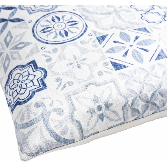 Boutique Rugs Etan Throw Pillow