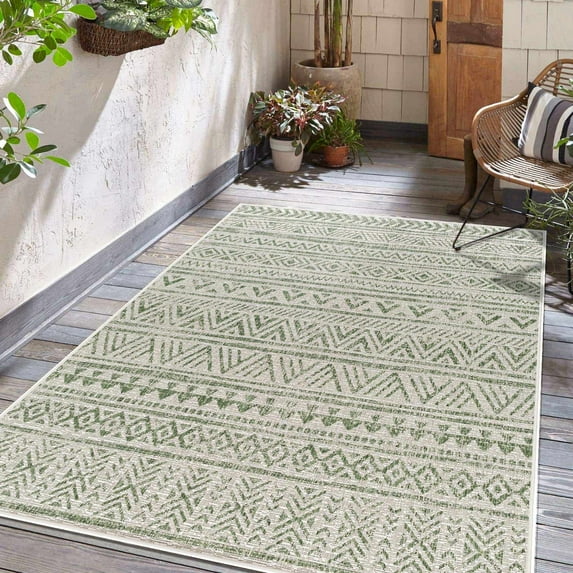 BoutiqueRugs Gerda Bohemian, Transitional Area Rug - Outdoor Safe - Light Gray, Taupe, Gray - 7'10" Round