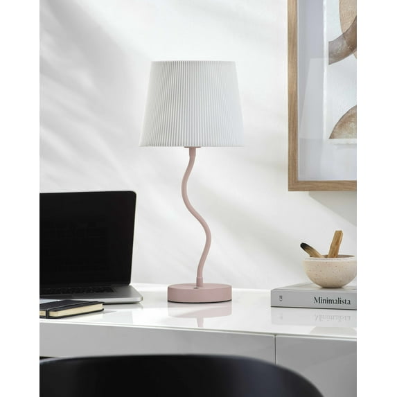 Boutique Rugs Pachiquita Table Lamp