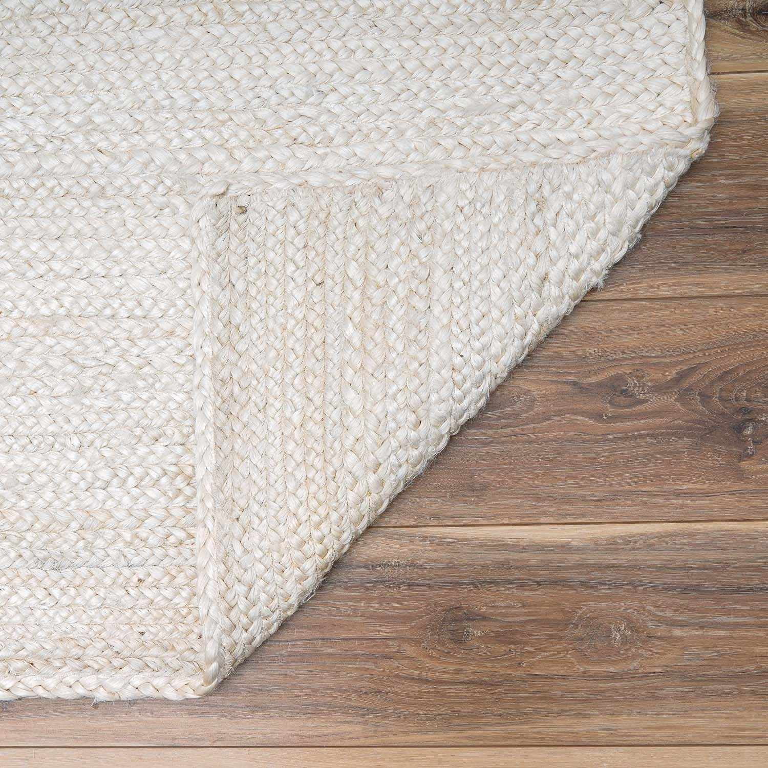 BoutiqueRugs Pangnirtung Traditional, Transitional Area Rug - Cream - 5' x 7'6"