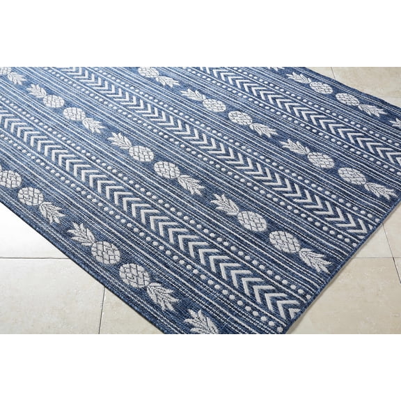 BoutiqueRugs Zaida Traditional Area Rug - Outdoor Safe - Cream, Blue, Black - 7'10" x 10'2"