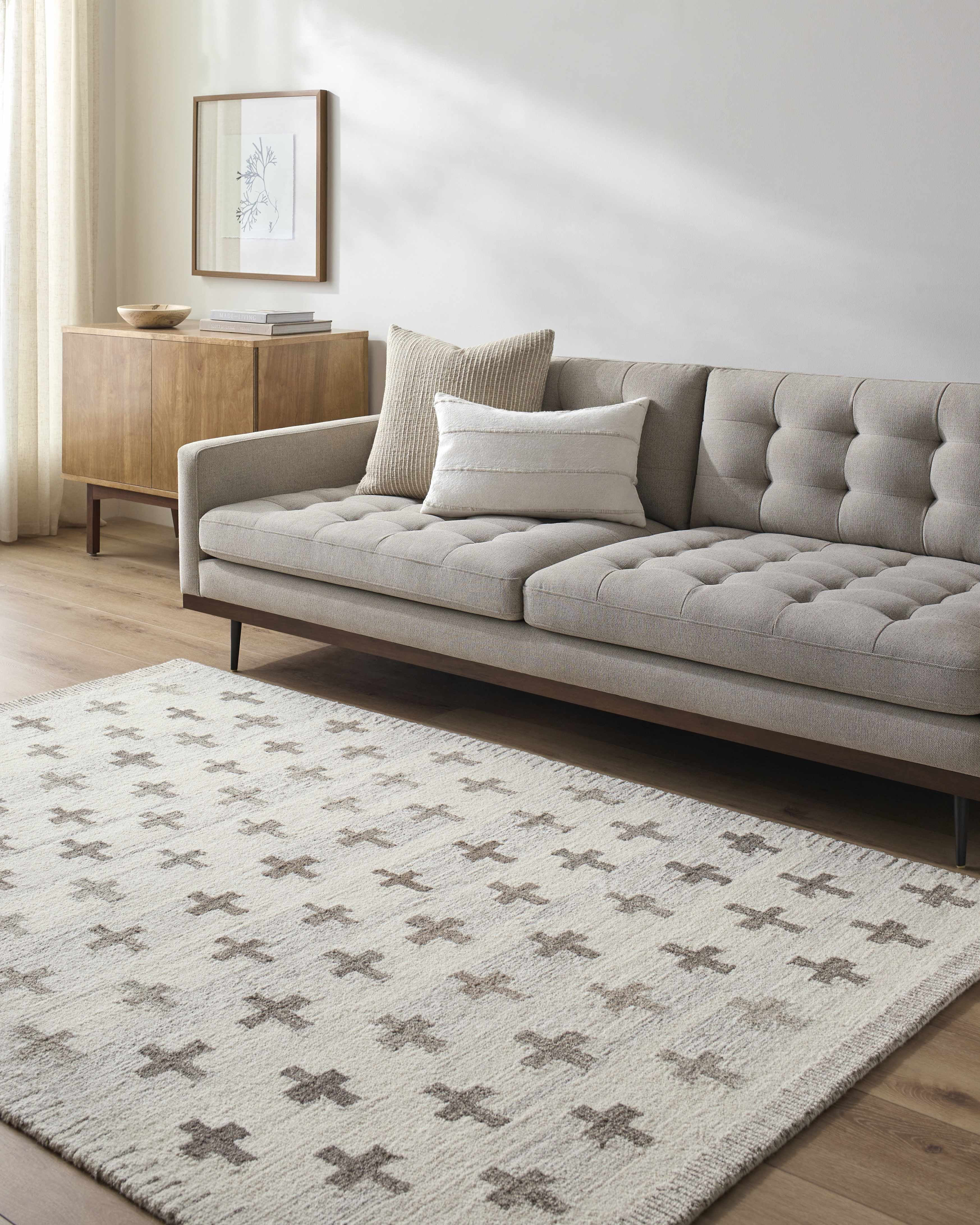 Handmade Gray and Ivory Wool Tufted 8' x 10' Rug