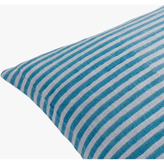 BoutiqueRugs Selia Throw Pillow