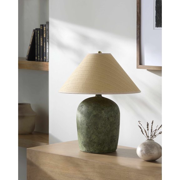 BoutiqueRugs Solovjevsk Table Lamp