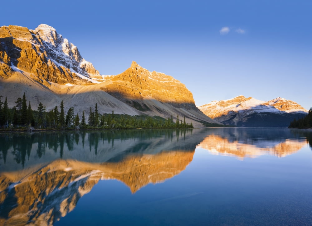 Bow Lake And Crowfoot Mountain At Sunrise Banff National Park Alberta Canvas Art - Yves Marcoux Design Pics (32 x 24)